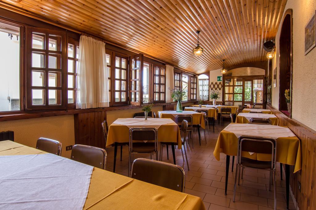 Belandin Ristorante Hotel Teglio Luaran gambar
